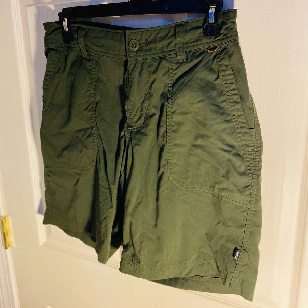 REI Co-op Hiking Shorts- Women’s Size 6